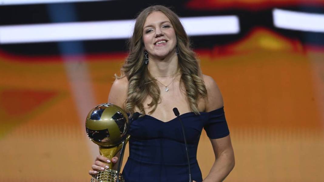 Fenerbahçe'nin yeni transferi dikkat çekti 2